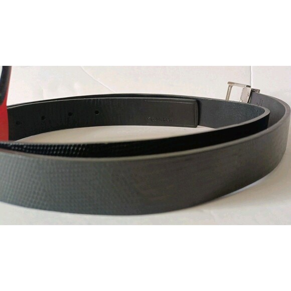 Calvin Klein Men's Belt Size 42 Reversible Genuine Leather Black Dress Work Belt - Picture 2 of 8